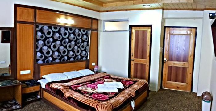 Hotel Regal Palace